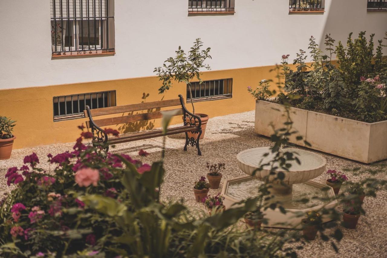 Apartamento Jardin De Santa Paula Seville Luaran gambar