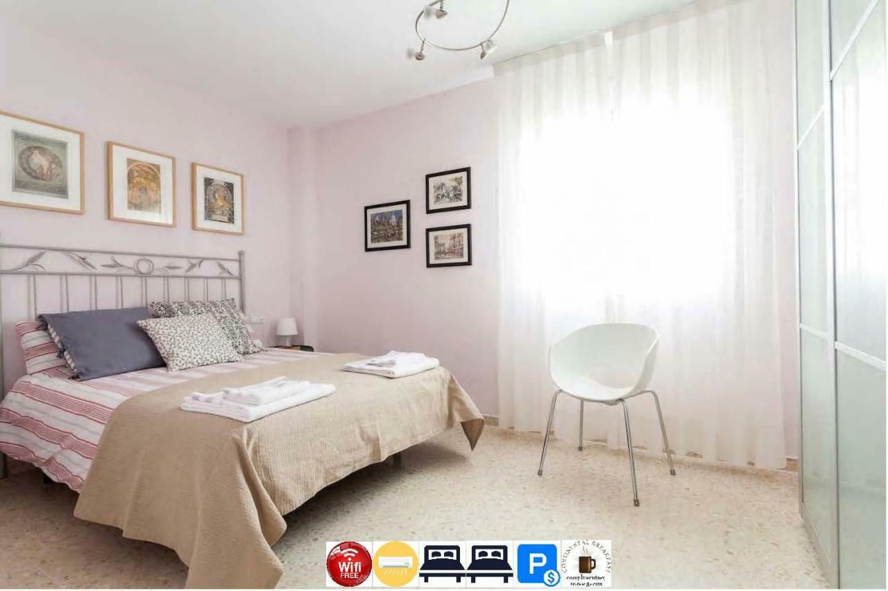 Apartamento Jardin De Santa Paula Seville Luaran gambar